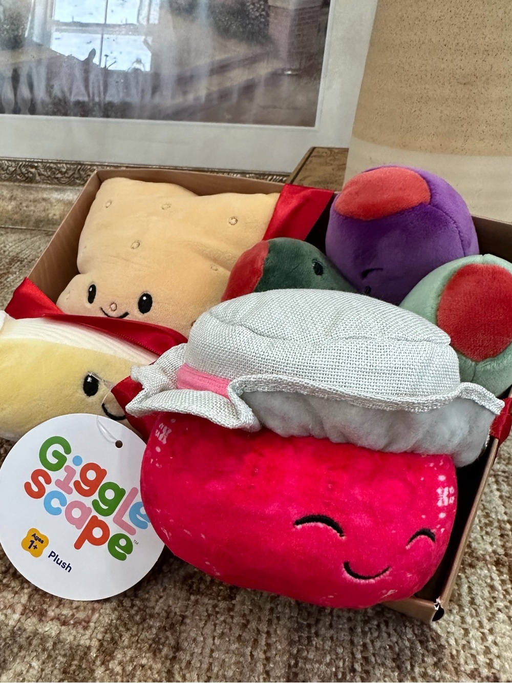 New GiggleScape Children’s Charcuterie Box 4 Plush Cheese, Olives, Jam, Crackers